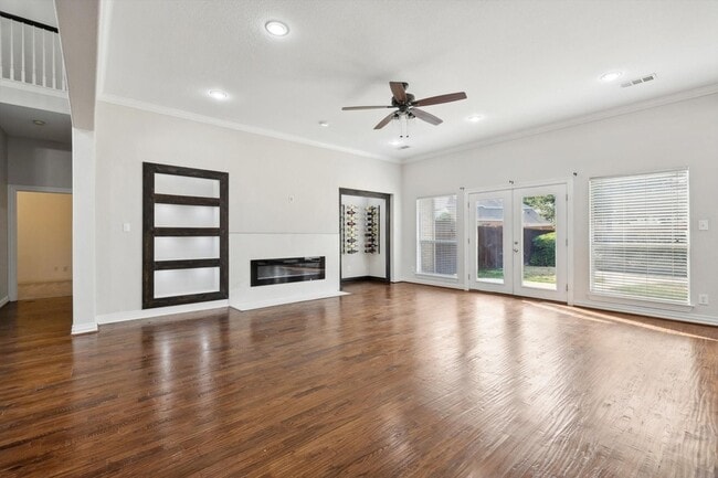 Building Photo - 6043 Fieldstone Dr
