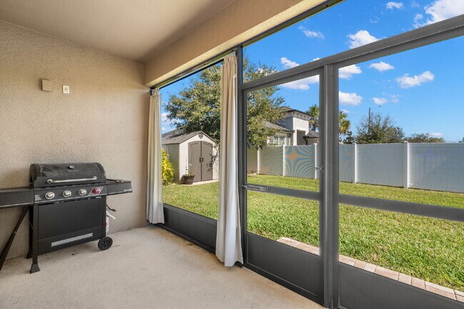 Building Photo - Beautiful Home For Rent in Brandon!