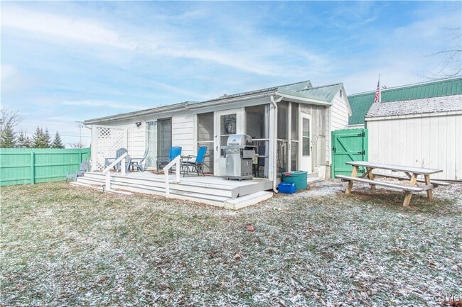 Building Photo - 216 Frontenac Blvd