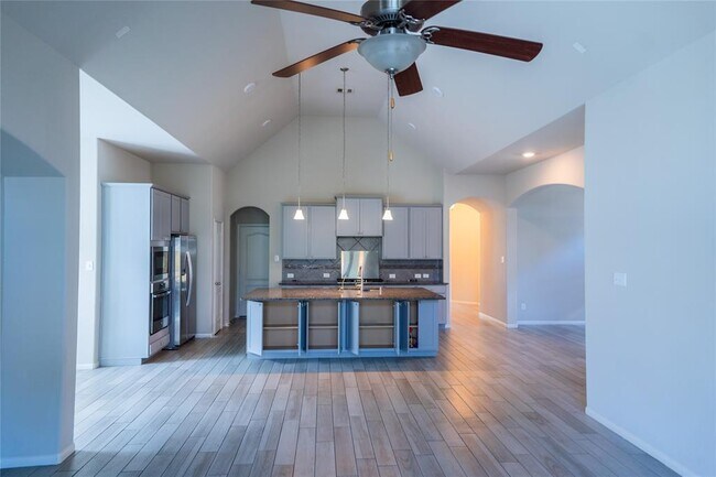 Building Photo - 918 Marigold Park Pl