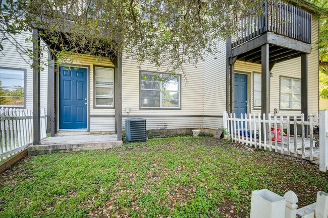 Building Photo - 1830 River Crossing Cir