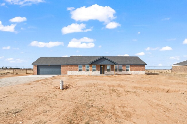 Primary Photo - New Construction Home In Idalou ISD!