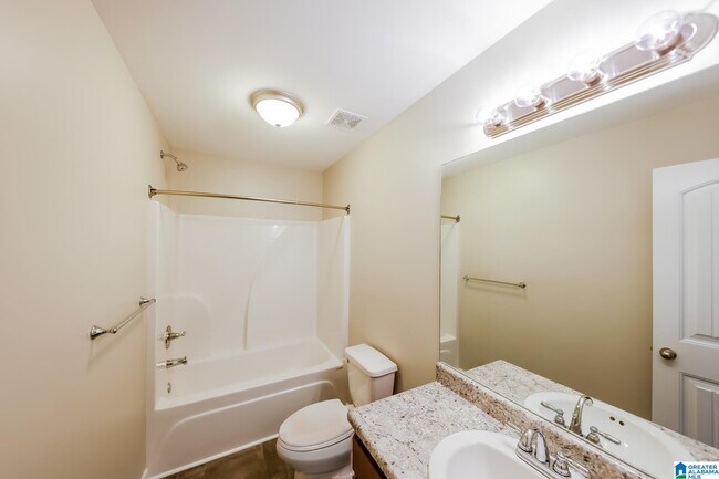 Building Photo - 3757 Graves Gap Rd