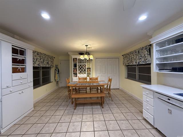 Building Photo - 1115 Salem Rd