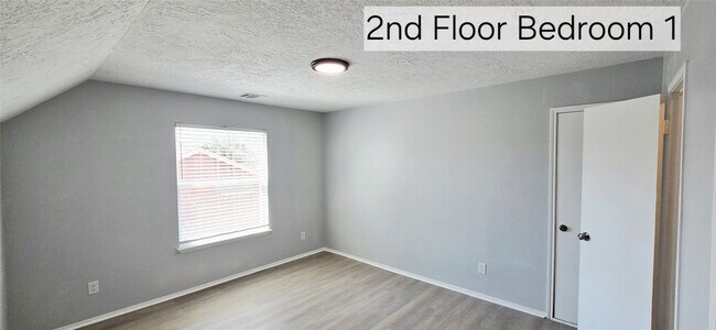 Building Photo - 4827 Cypressdale Dr