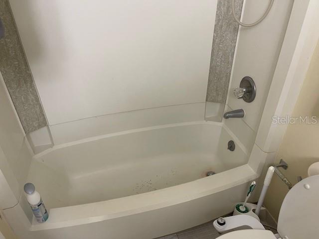 Building Photo - 48 Club House Dr