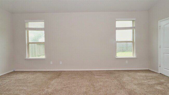 Building Photo - 4427 Aversa Dr