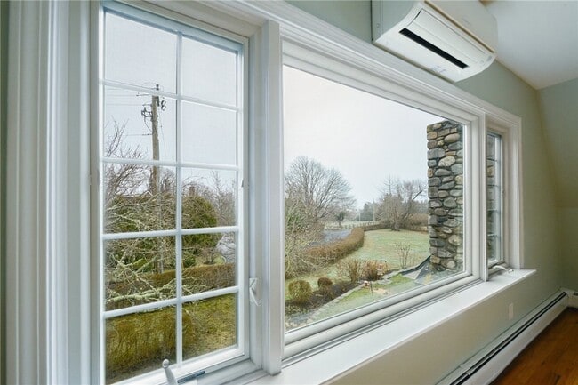 Building Photo - 450 Ocean Rd