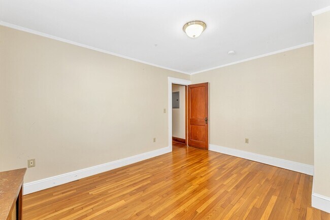 Building Photo - 278 Roslindale Ave