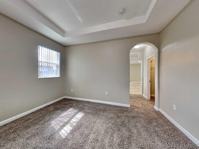 Building Photo - 17717 SW 135th Ct