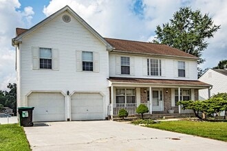Building Photo - Charming 4 bedroom in Salem Woods availabl...