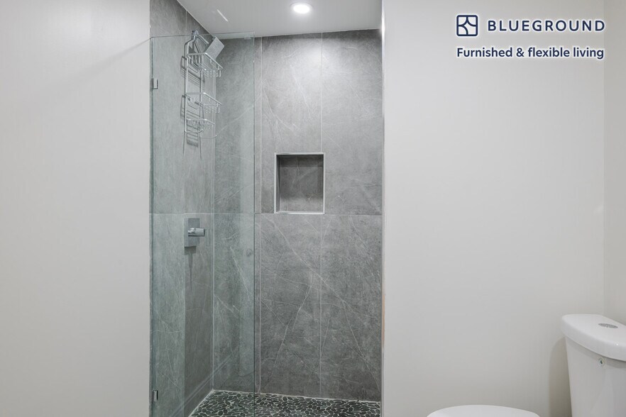 Building Photo - 44 Bromfield St