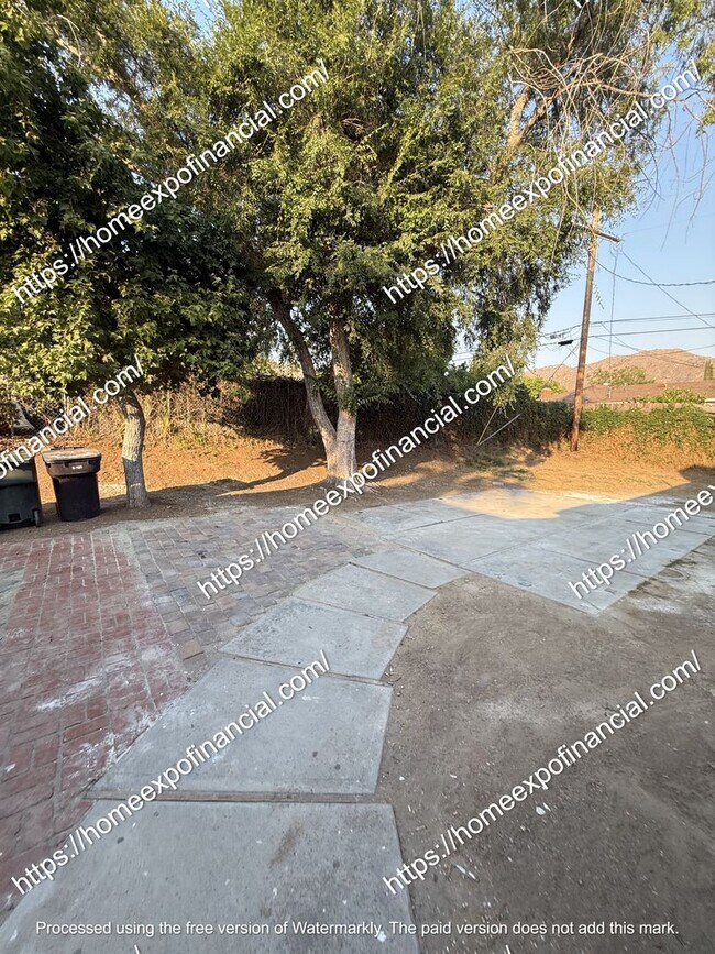 Building Photo - Nice Home For Rent