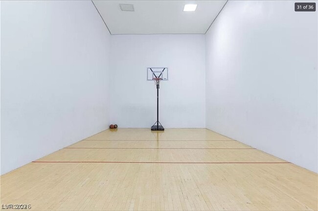 Building Photo - 5150 S Jones Blvd