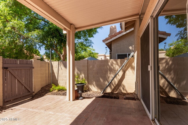 Building Photo - 6734 S Brittany Ln