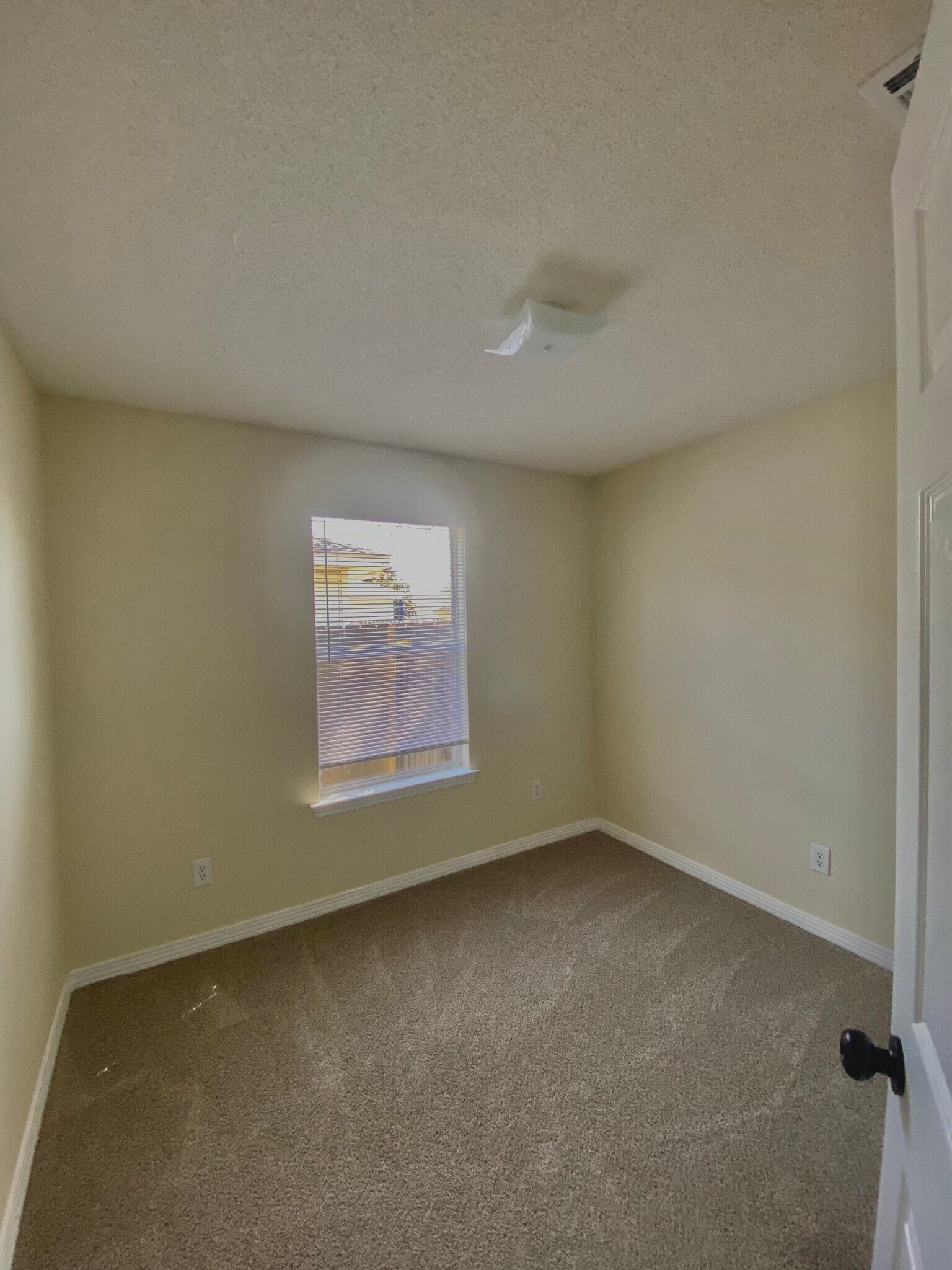 Building Photo - 1082 Antigua Cir