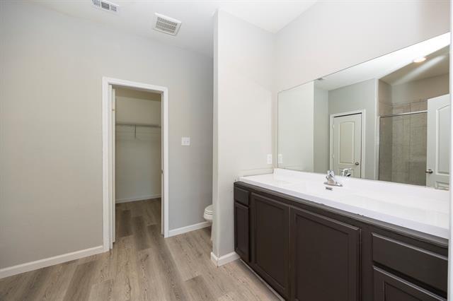 Building Photo - 208 Harvey St