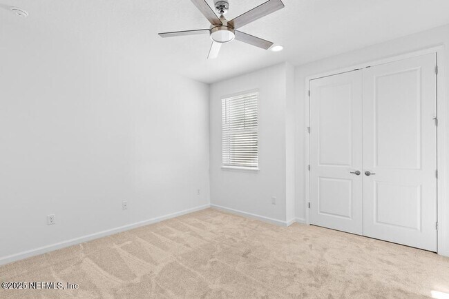 Building Photo - 469 Marquesa Cir