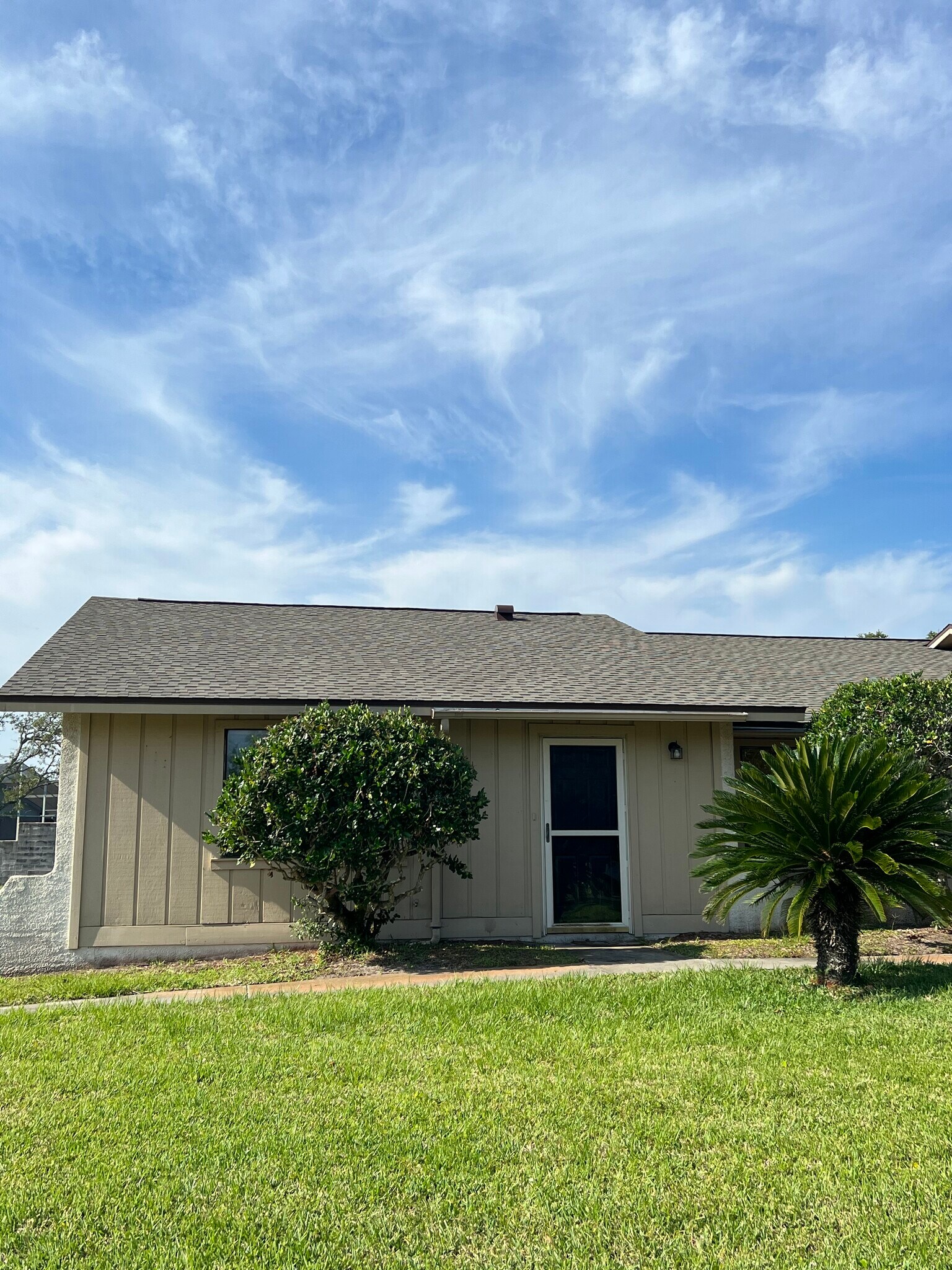 Building Photo - 117 Rio del Mar St