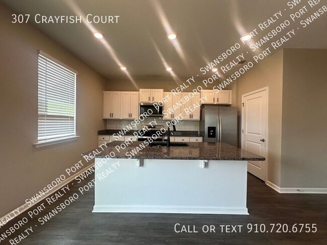 Building Photo - 307 Crayfish Ct