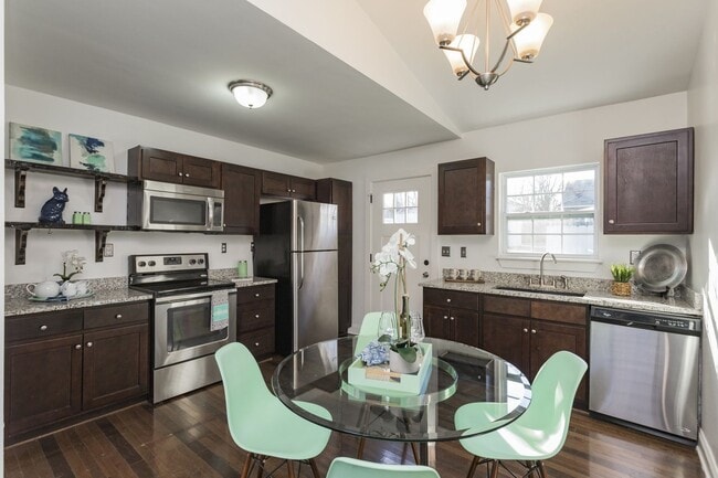 Building Photo - Charming 3BR / 2BA East Nashville Home – Minutes from Downtown!