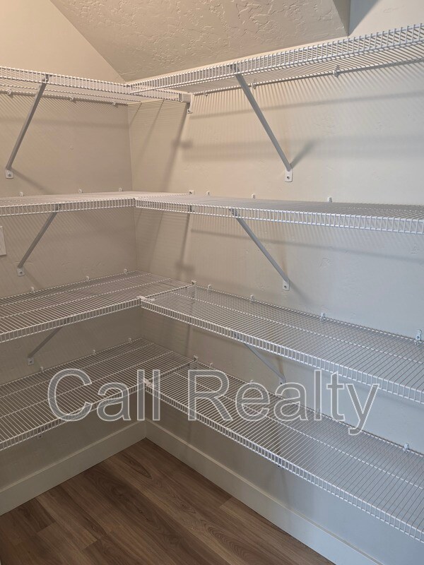 Building Photo - 8117 N Austin Rd