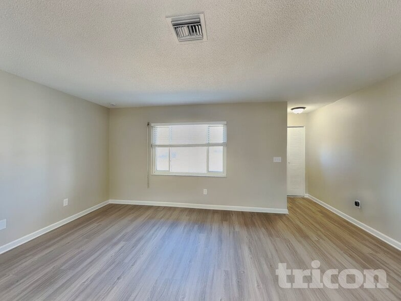 Building Photo - 4185 Bullard St