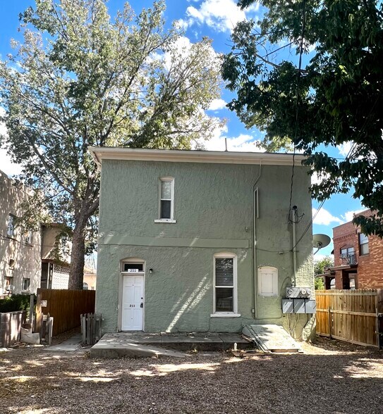 Building Photo - 211 Broadway Ave