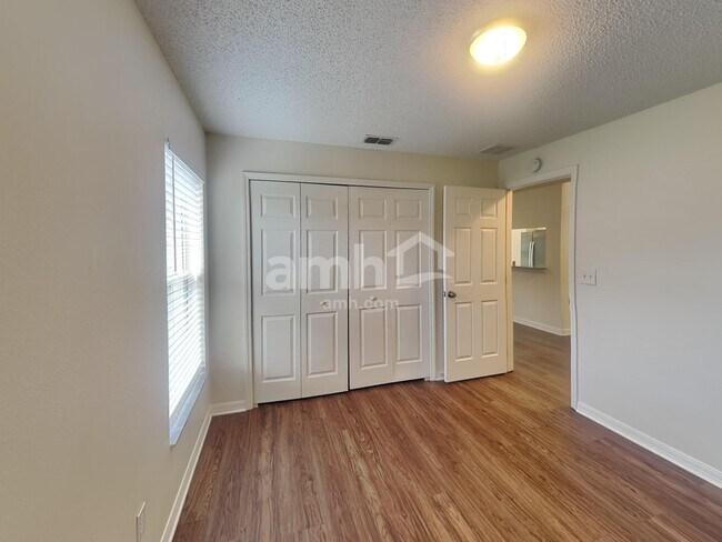 Building Photo - 13231 Moonflower Ct