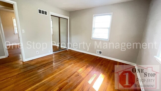 Building Photo - Charming 4 Bedroom Home with Finished Base...