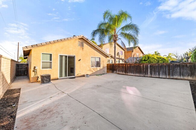 Building Photo - Beautiful Corner Home