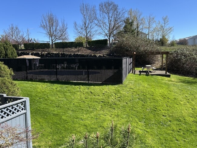 Building Photo - 12750 SE 110th Ct