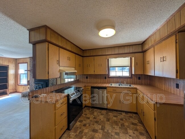 Building Photo - 3363 FL-73