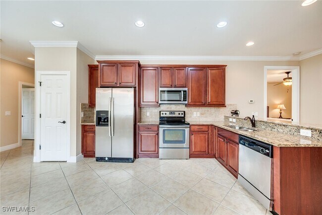 Building Photo - 13430 Kent St