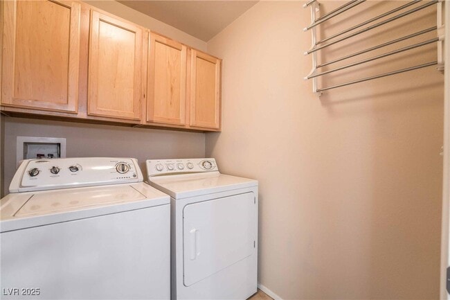 Building Photo - 4663 San Vito St