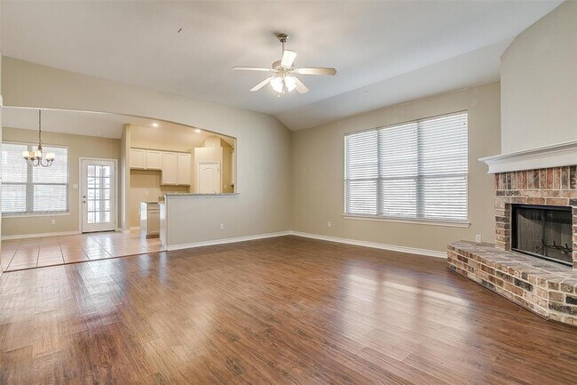 Building Photo - 4244 Summersweet Ln