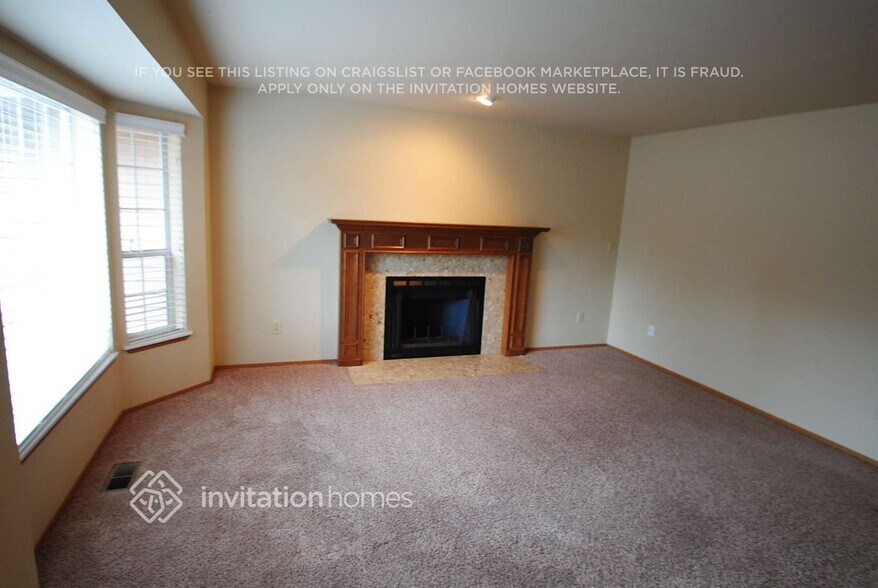 Building Photo - 11211 152nd St E