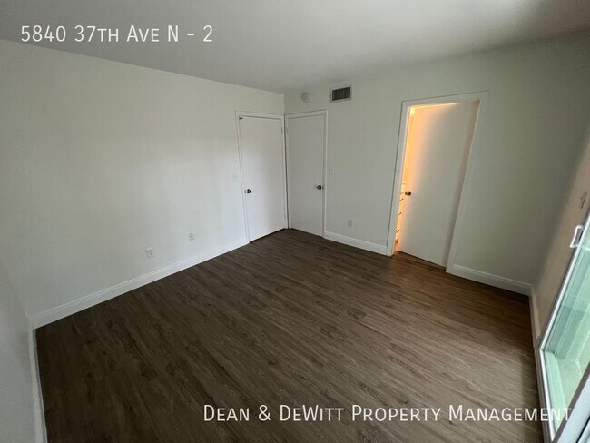 Building Photo - 5840 37th Ave N