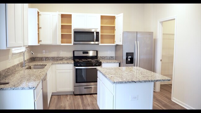 Building Photo - 1023 Klick Way