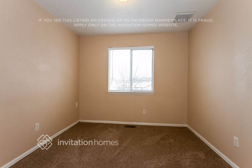 Building Photo - 12175 Elm Way