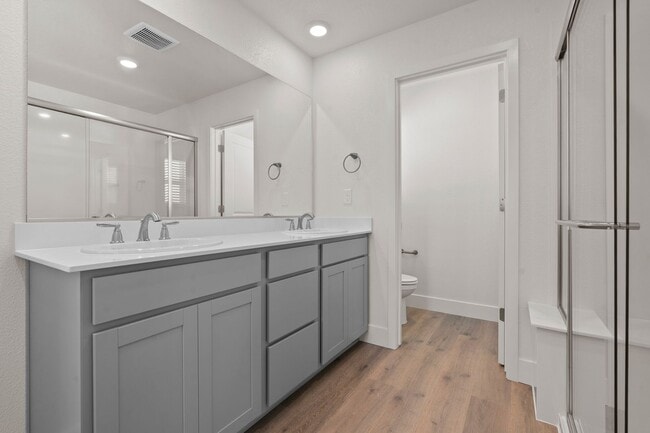 Building Photo - The Aspen - Luxurious 3 Bedroom 2.5 Bath T...