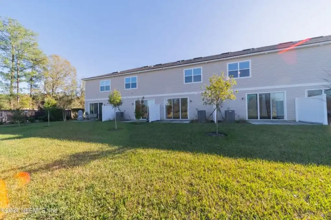 Building Photo - 292 Annies Pl