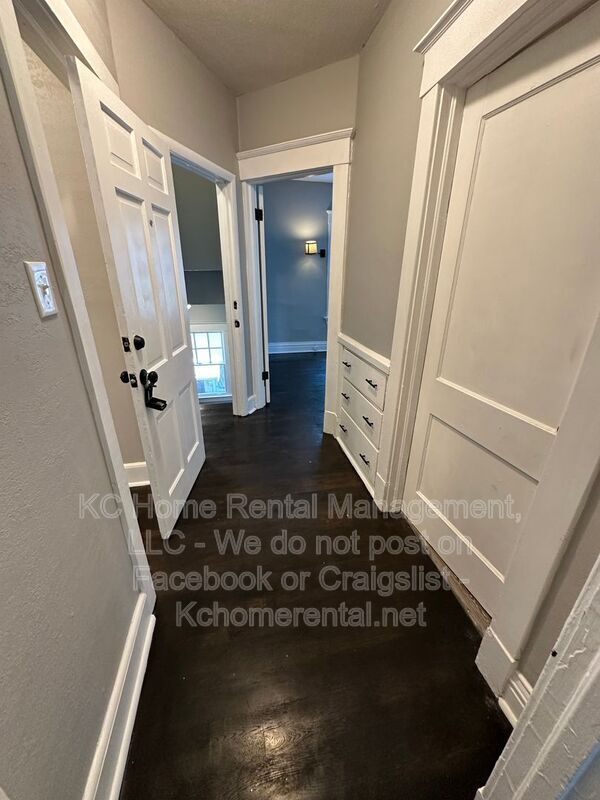 Building Photo - 3631 Pennsylvania Ave