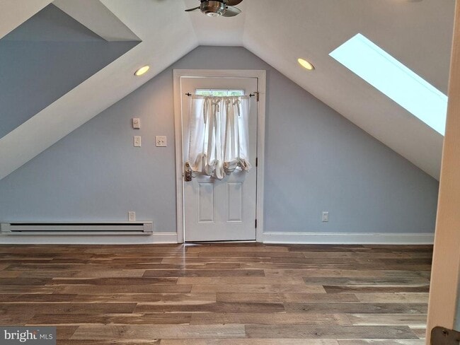 Building Photo - 9078 Knoll Run Ln