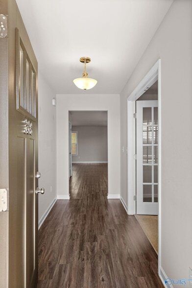 Building Photo - 338 Fenrose Dr