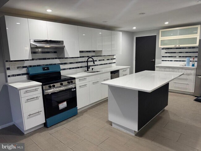 Building Photo - 12 Dougherty Blvd