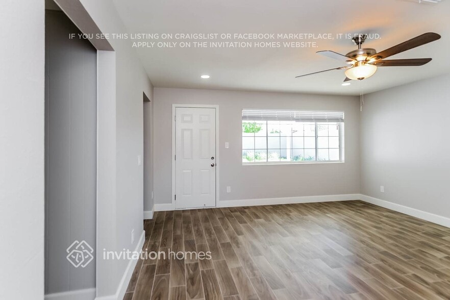 Building Photo - 1923 E Vine Ave