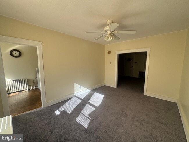 Building Photo - 2410 N Monroe St