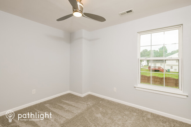 Building Photo - 6448 Goldenrod Court