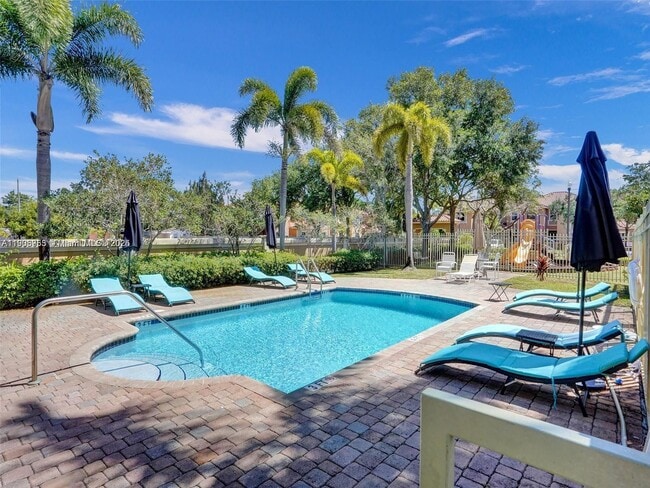 Building Photo - 5922 Siena Ln